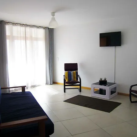 דירה Modern&cozy One Bedroom Flat - Private Parking פורטימאו